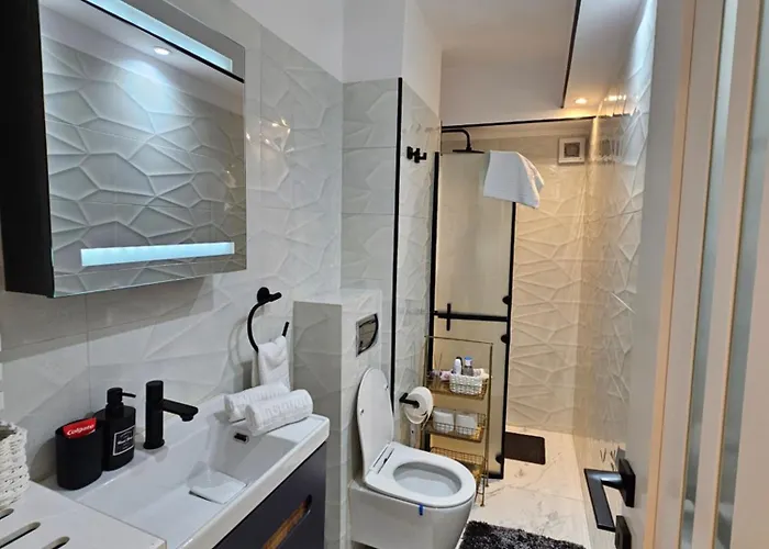 Apartman Art Boutique - Business Ready & Mid-term