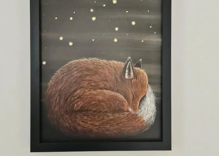 Art Boutique - Business Ready & Mid-term Apartman *