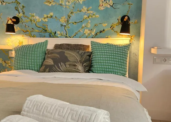 Apartman Art Boutique - Business Ready & Mid-term *