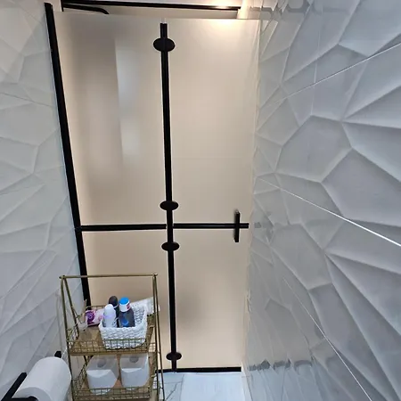 Art Boutique - Business Ready & Mid-term Apartment Bucharest