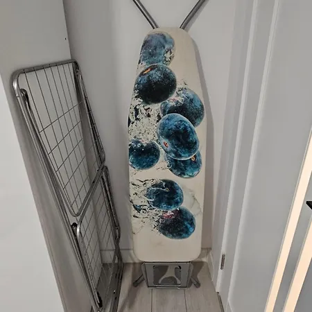 Art Boutique - Business Ready & Mid-term Apartment