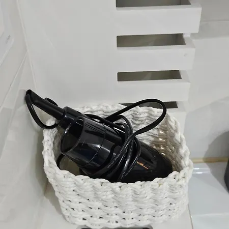 Apartment Art Boutique - Business Ready & Mid-term *