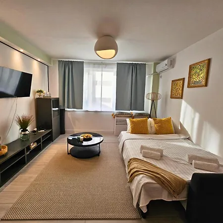 Art Boutique - Business Ready & Mid-term Apartment *