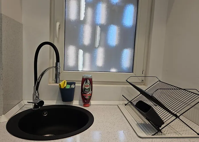 Art Boutique - Business Ready & Mid-term *